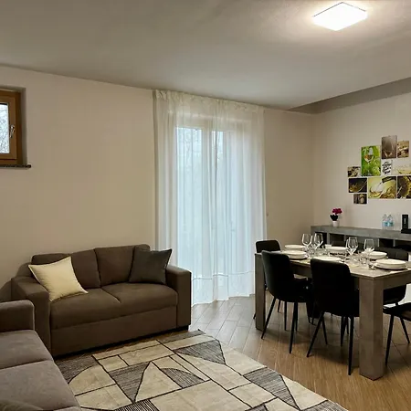 Ulisse Fashion - Ecosole Real Estate *
