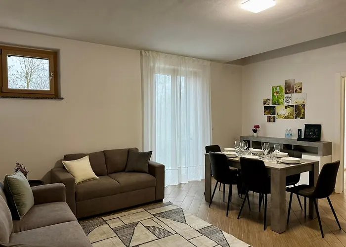 Ulisse Fashion - Ecosole Real Estate *